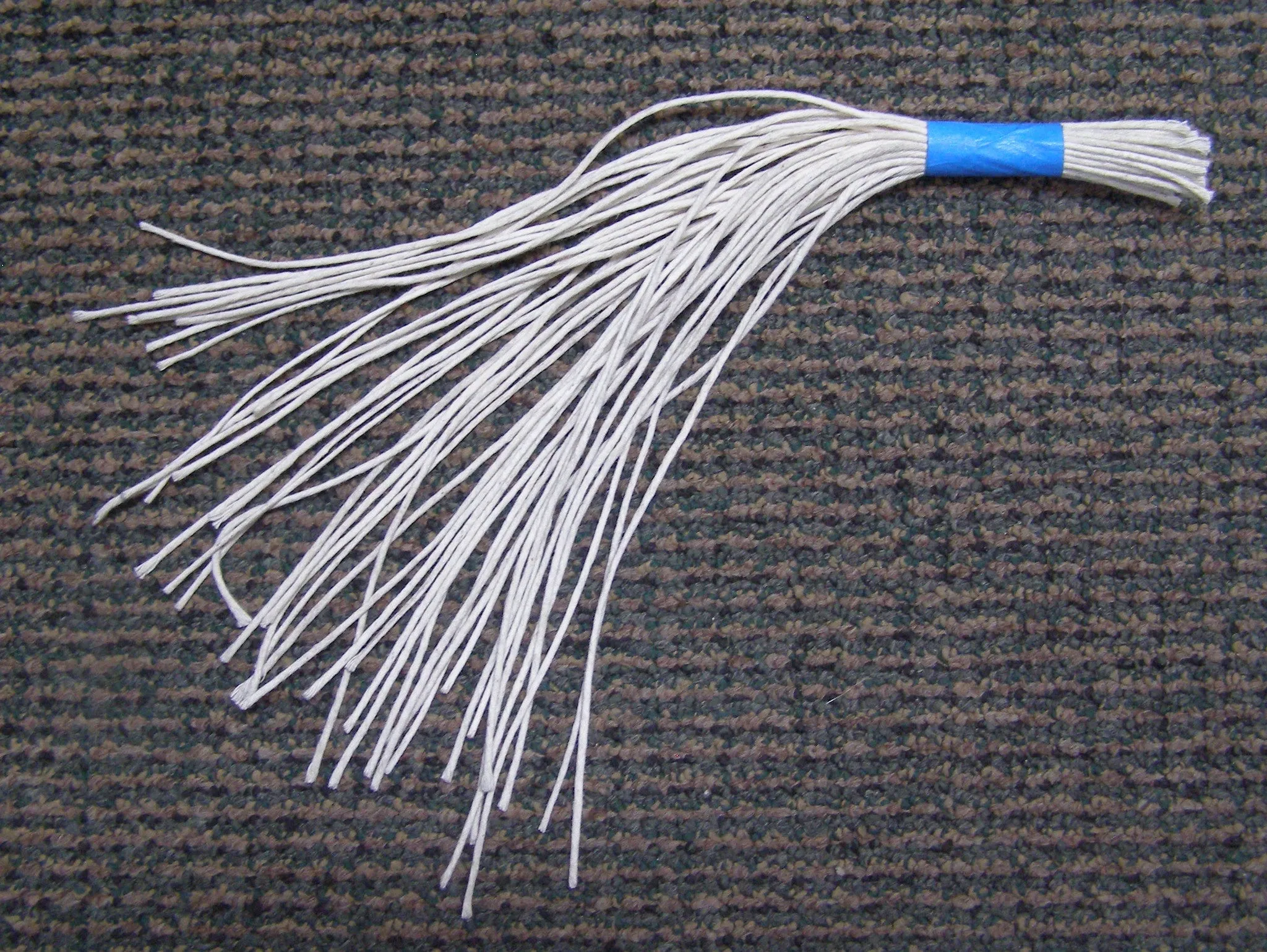Hand Sewing Thread and Needles
